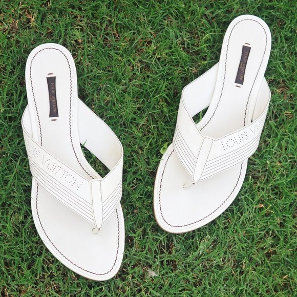 Louis Vuitton Shoes - Louis Vuitton Women Sandal Shoes White Leather Thong Flat Made in Italy Size 40